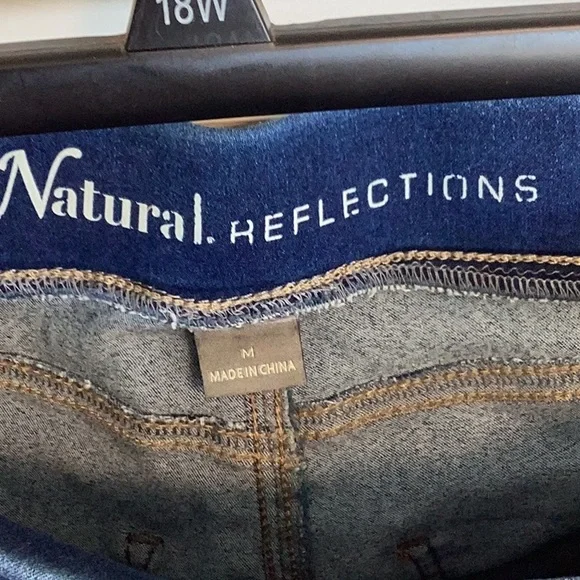 Natural Reflections jeans - Picture 7 of 8